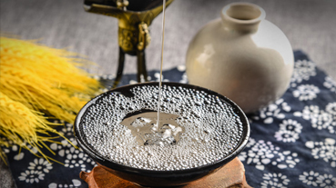香型競(jìng)爭(zhēng)激烈 渠道動(dòng)銷困難 白酒行業(yè)業(yè)績(jī)分化加劇